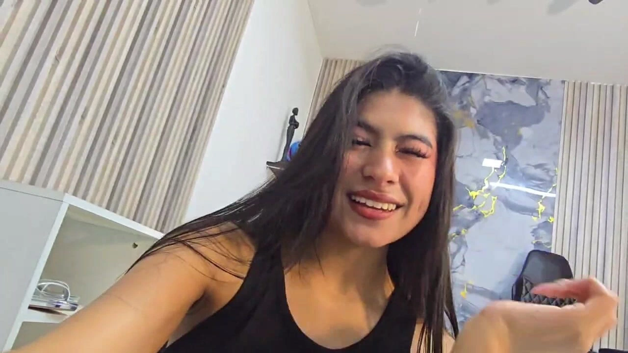 Kıymetlim, buradayım, beni özledin mi? Seni bekliyorum