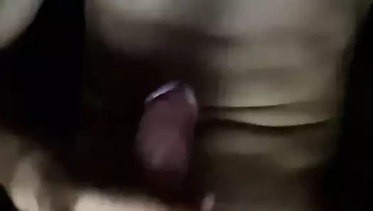 Debel kur se prazni na kamera