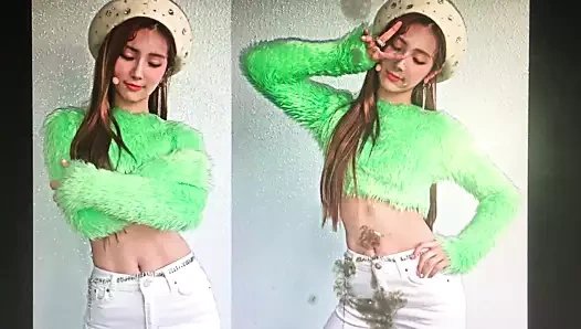 Elris Sohee boşalıyor