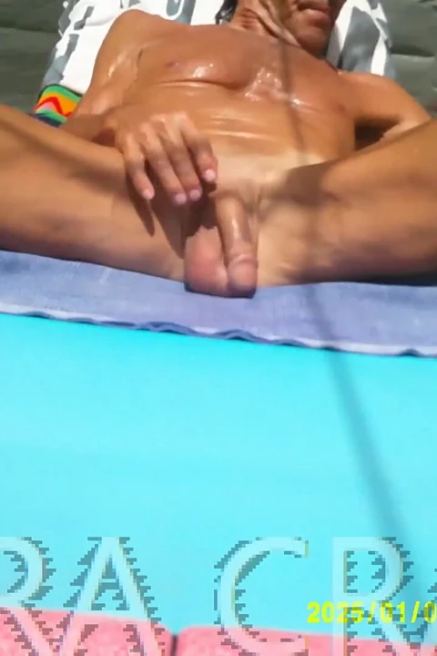 8-23-2026 çıplak bronzluk kamerası2 tam