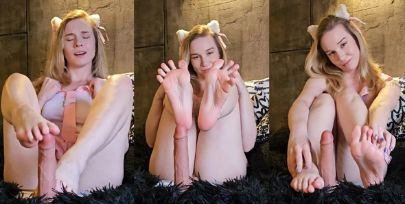 Alice Klay'ın ayaklarına boşalmak çok iyi hissettiriyor