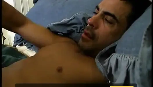 Çıplak ayaklı Adams'ın gün doğumundan film akışı gizli