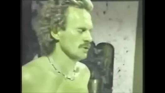 Domino, Joey Silvera