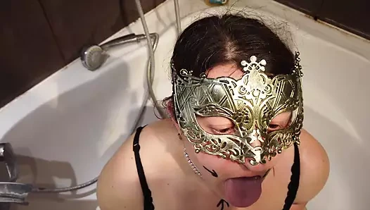 Sahibim beni pisua olarak kullanıyor!!!