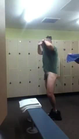 kel baba soyunma at spor salonu