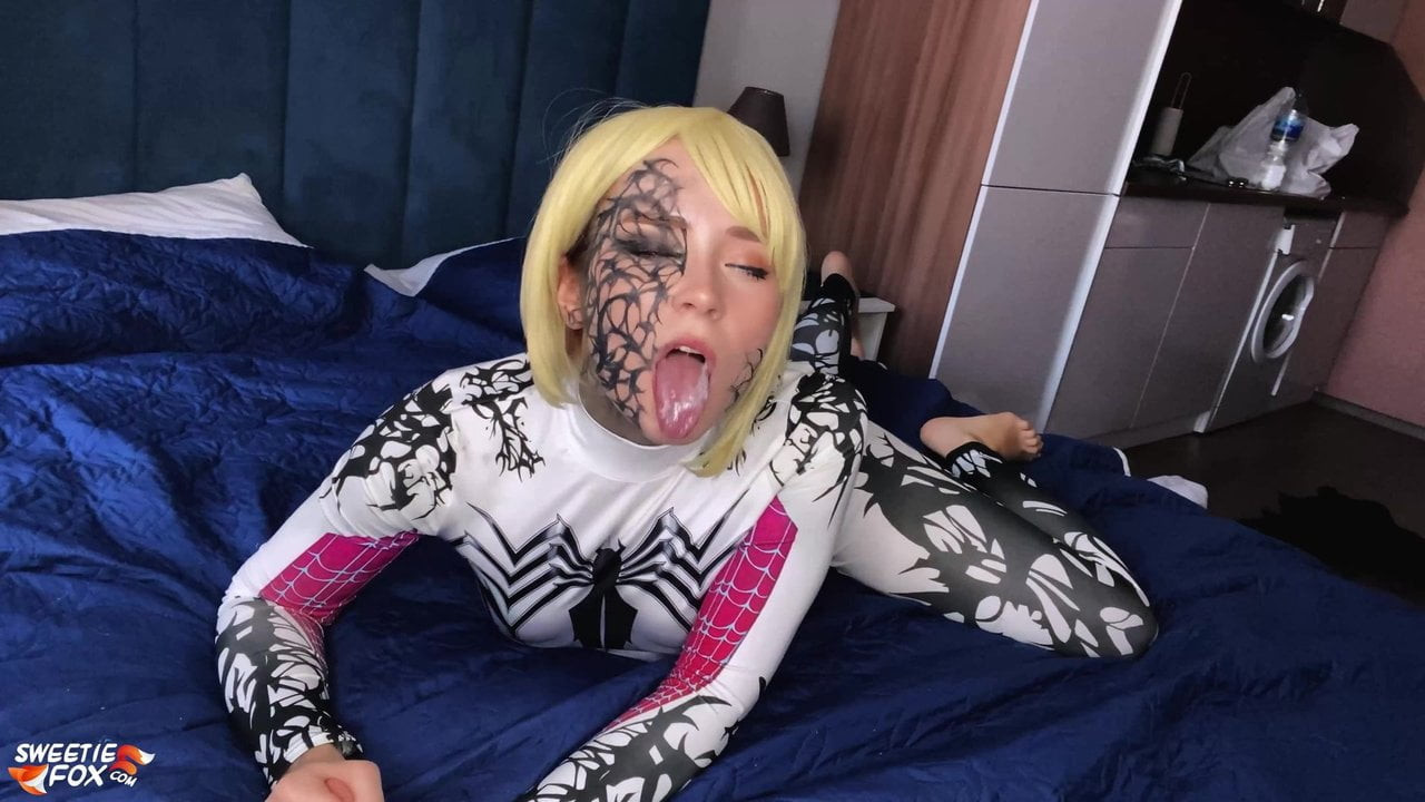 Zehir karşıtı, derin emme ve şehvetli lanet - cosplay