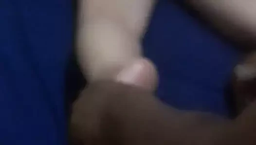 Teyzenin götüne masaj yaparken yarağımı amına sokuyorum