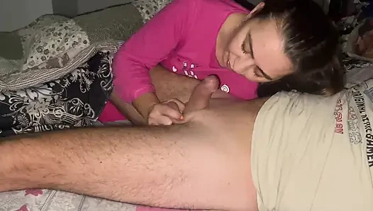 Sabah saksosu ve ağzına boşalma. Deepthroat