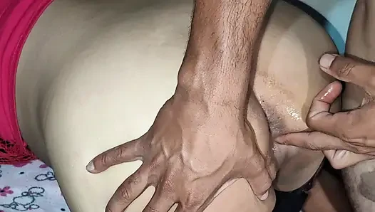 Siyah külotlu büyük götlü Hintli tamil kız, domaltmalı, sert x video