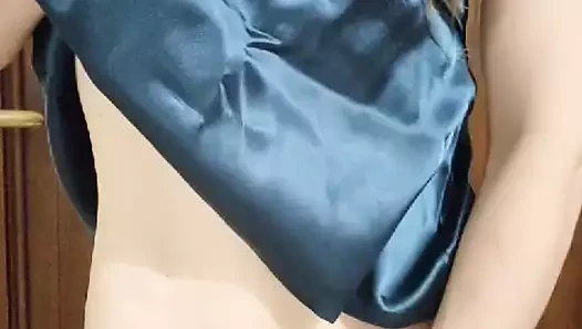 Arianna striptiz.... harika bodu