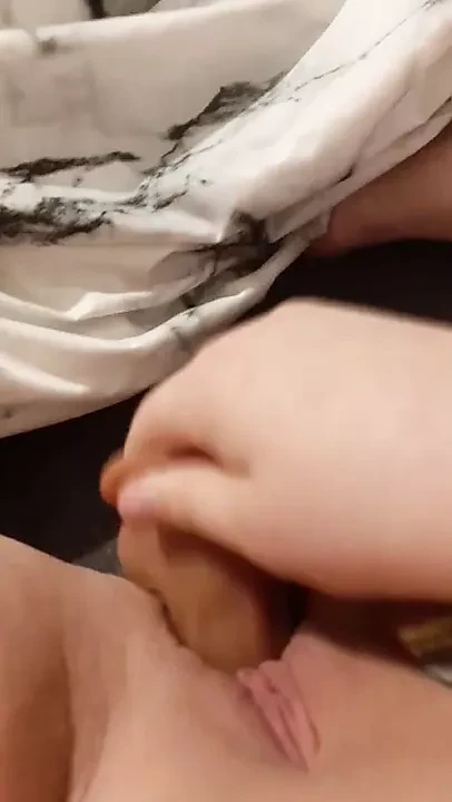 Alman snap kullanımı ona yapay penis