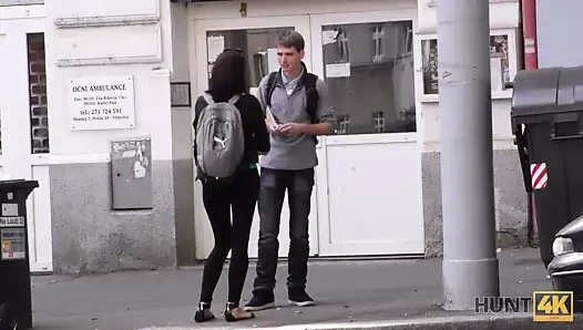 Hunt4k. maceracı kız para için seks yapmaktan mutlu..