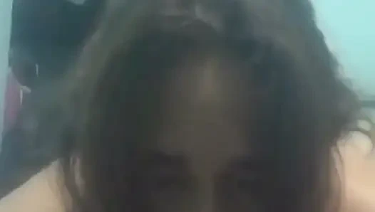 Önden bakan kovboy kız: her saksoda zevk