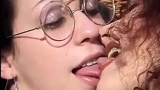 Jessica Rizzo sikiş sahnesinde bayan için yutuyorum 04
