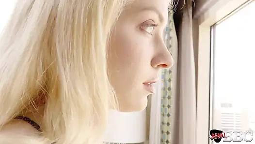 Giselle Palmer'ın beyaz göt deliği Prens Yahshua'nın büyük büyük zenci yarağı tarafından mahvediliyor