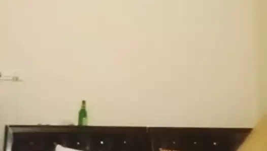 Sıkı kedi almak için çük gerek