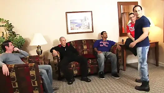 Lütfen karımı sik!!