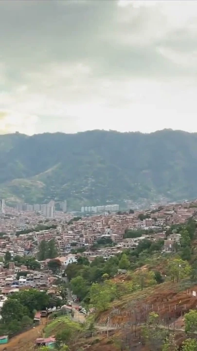 Bogota Meleği: Dosya 64 - Gülümsemesinin Ardında | Klip 1
