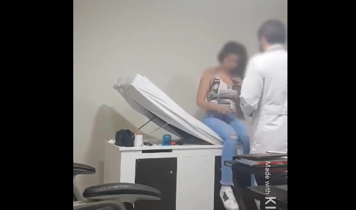 Doctor does not resist and ends up fucking his patient