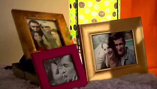 Rebeca Linares esmer saçlı orta yaşlı seksi kadın götünü alıyor