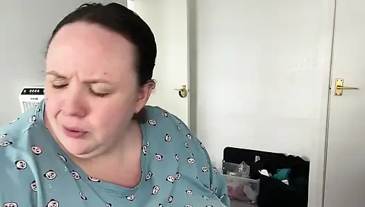 Oda arkadaşı porno izlerken seni izliyor | 31 TALIMATı