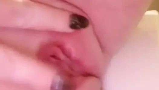 Amanda w losyonları ona kedi