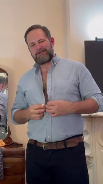 Незабываемый момент из "Взламывание младшего менеджера"