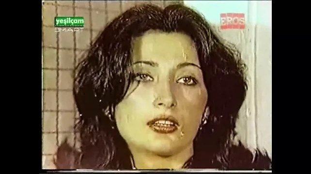 Bülent kayabaş sikiş amcik oruspularim sikiş zerrin egeliler