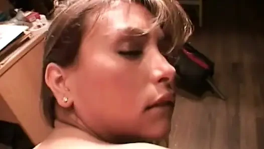 Yeni boşalan arkadaşımız için güzel oral seks