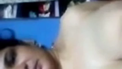 Desi aunty göğüsler tease3