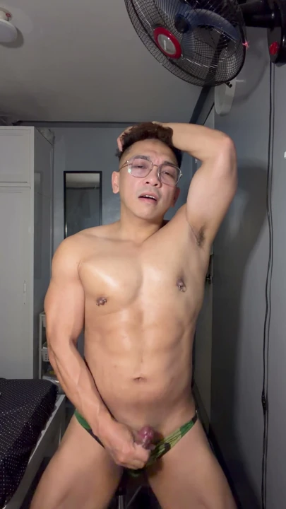 Filipinli Kaslı Twink Mastürbasyon, Döl Yutma & Meme Uçları! FLESHLAB Özel | Bölüm 1