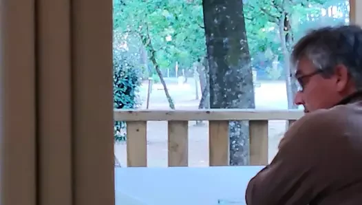 Lilian77 2020 tatilinde kamp alanı terasında