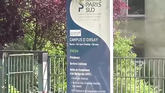 cette salope est vraiment chaude et baise en plein air