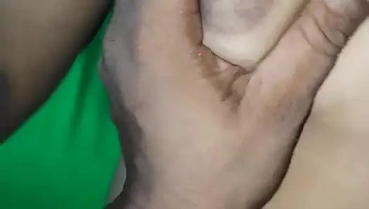 Vajina daha sert sikişiyor ateşli köylü desi