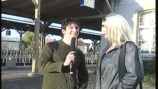 İtalyan aygır sürmek sarışın kısrak