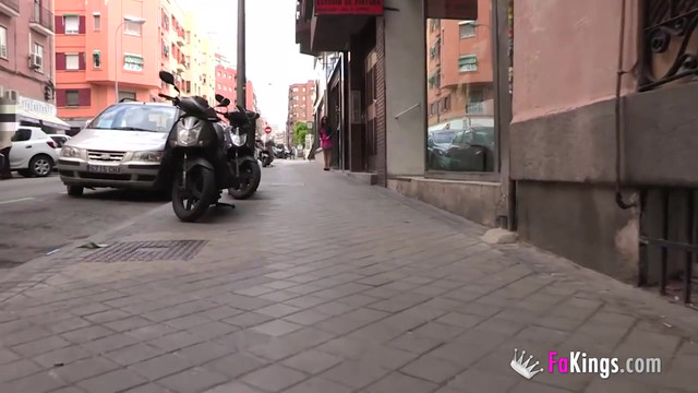 Ugly mature wants monster cock up her ass