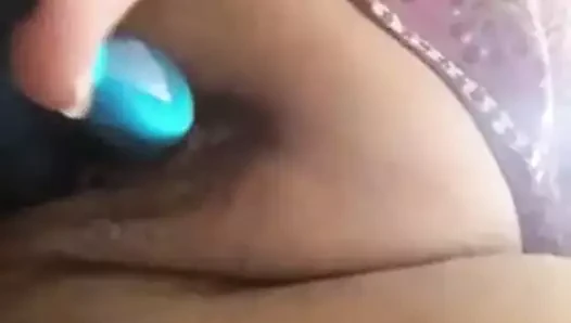 Rumen iri güzel kadın 3