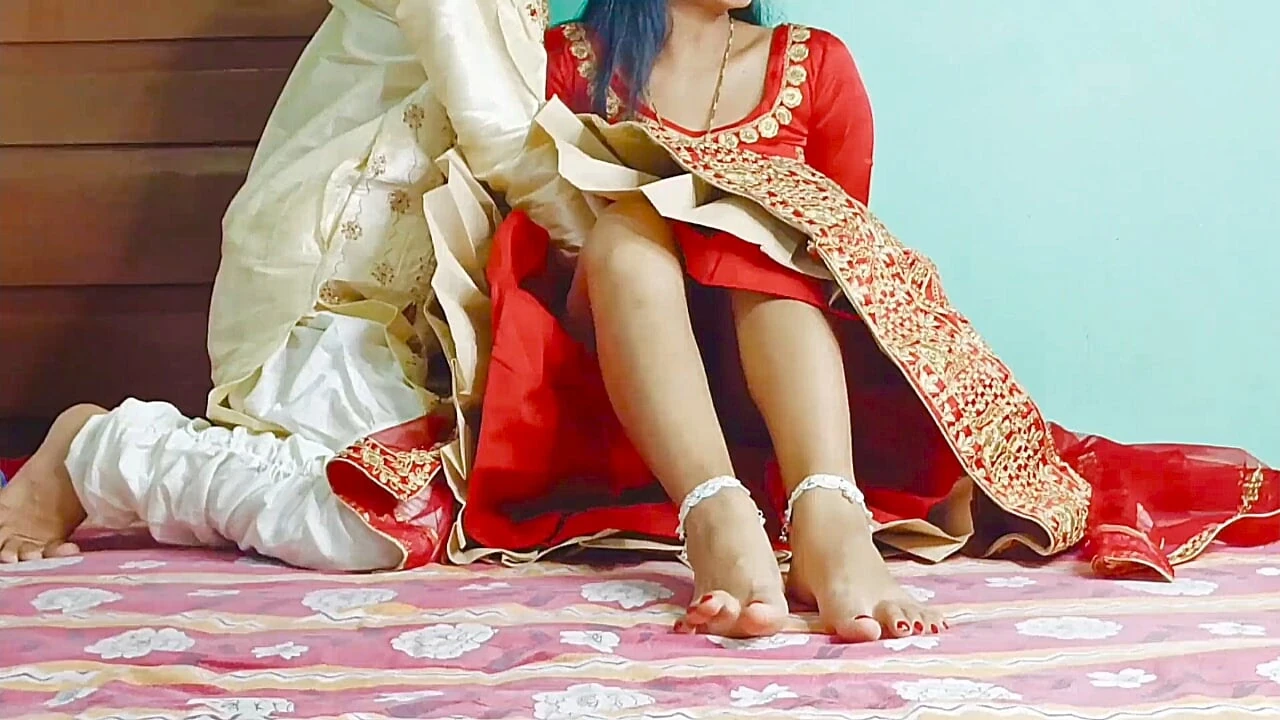 Indiana Zaara love marriage suhagrat desi video