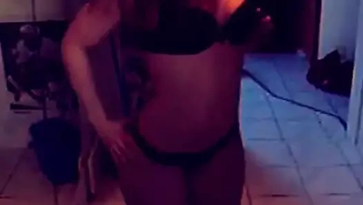 Asome dans ile orgazm seksi vücut fahişe sürtük