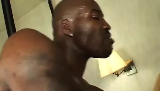 Isı dalgaları sunar: siyah kirli arzular - sahne #04