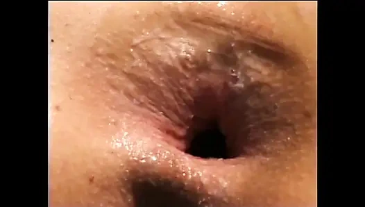 İçime çok derinden sikişiyor!!