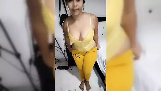 Biziz çünkü kayınvalidem götümü seviyor