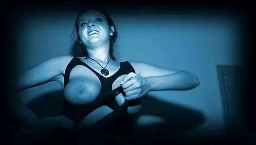 Canlı Kamera Naylon Çoraplı Ateşli Naylon Takma Yarakla Sikişiyor