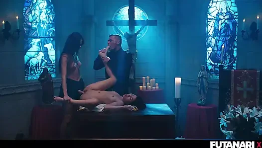 Futanari üçlü seks - layla scarlett ve vixi rafi ve steve q