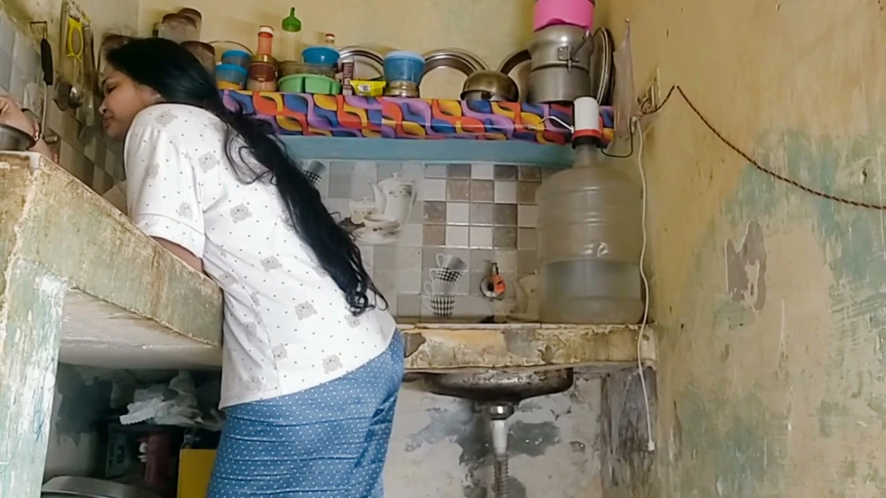 Brother-in-law Pinched My Sister-in-law's Big Nipples at Holi, Wild Sex in the Kitchen