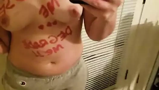 Rumen ekaterina kendini daha derine teşhir ediyor