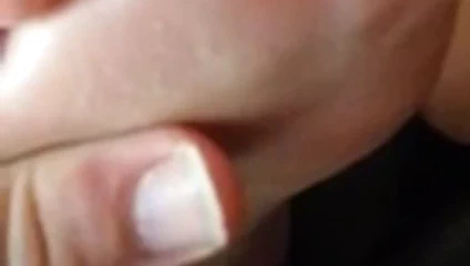 Karısının ayak masajı