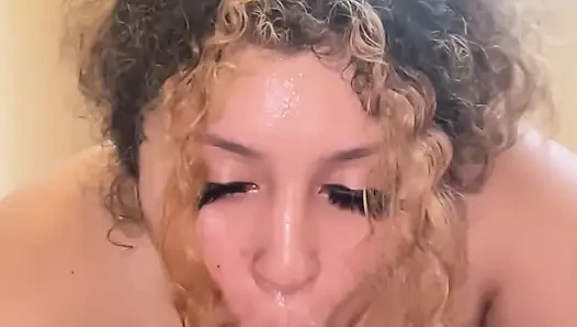 Üvey oğul bana bir muamele çekiyor