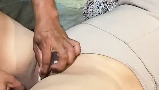 Vajinal dudaklarım Hintli bakire tamil üvey kız kardeş x video