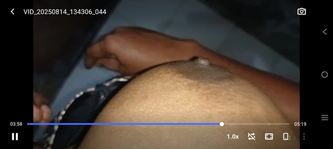 Karım Saranya banyo gösterisi